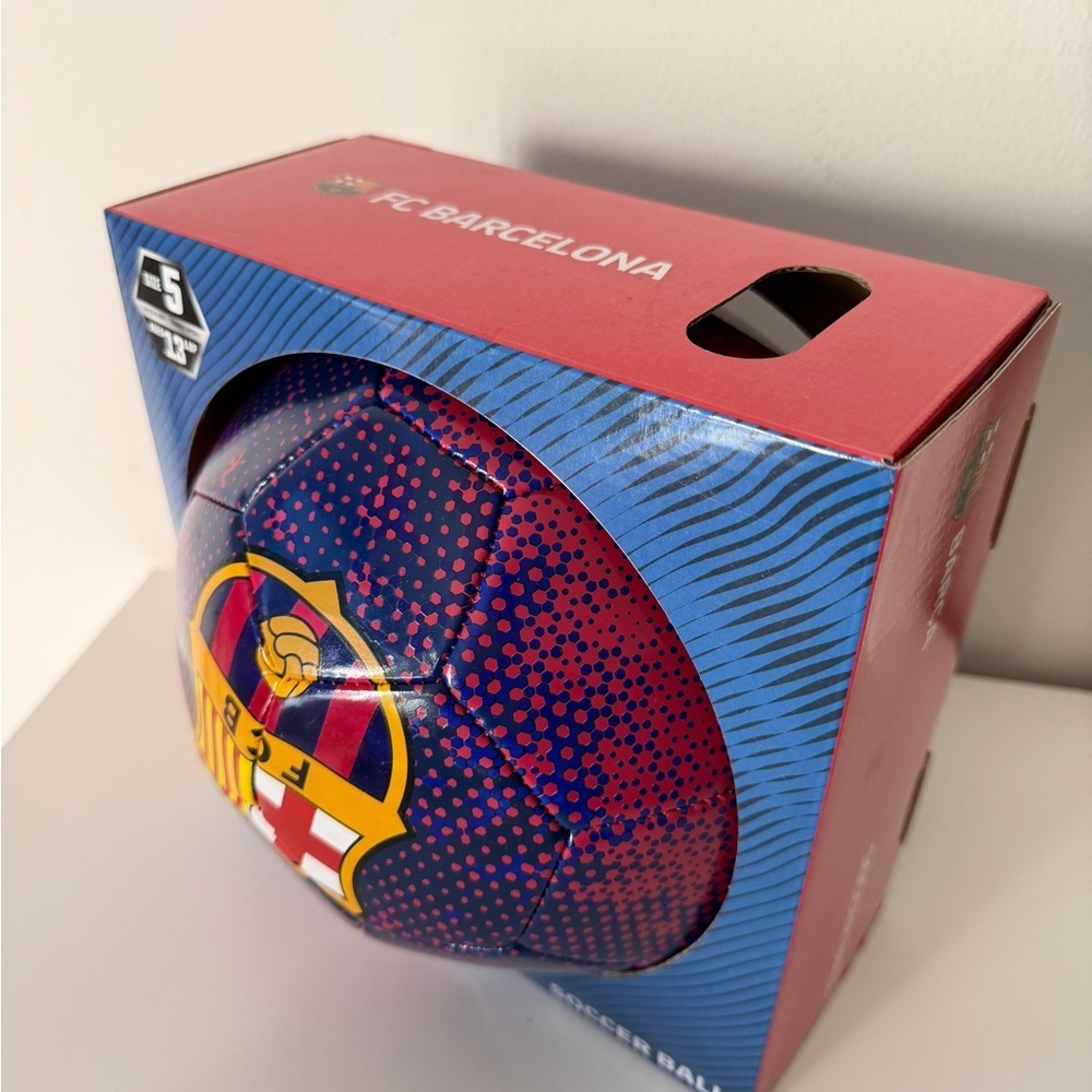 Barça Soccer Ball - Picture 4 of 4